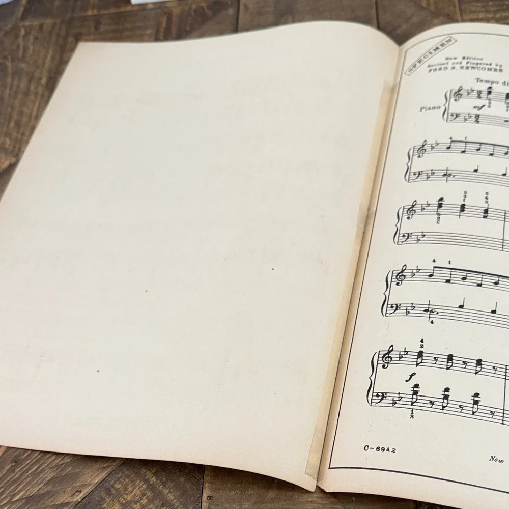 Vintage 'The Girl Behind the Gun' Musical Score